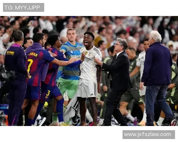 冲突升级！皇马与教练发生激烈争执
