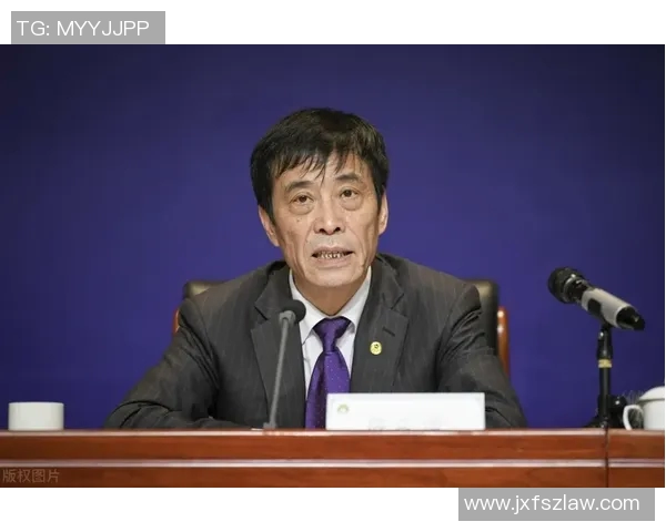 欧洲豪门最新引援动态解析及足球转会市场趋势展望